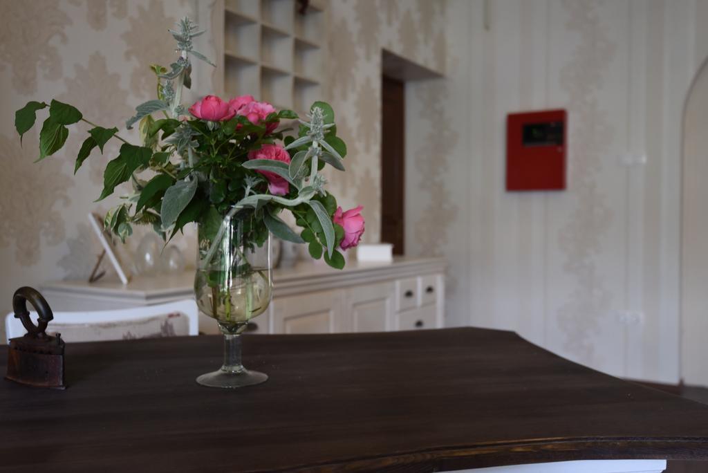 Guest House Romantika Panzio Gyula Dış mekan fotoğraf