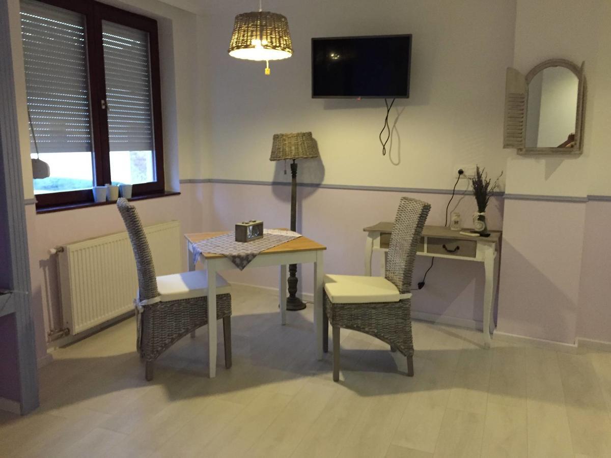 Guest House Romantika Panzio Gyula Dış mekan fotoğraf